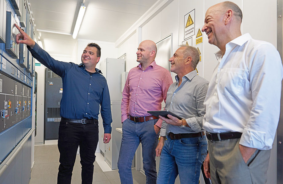 Stepping into the future as partners: Working in close collaboration, naturenergie netze, entegra and Eplan are creating a project blueprint. This highly efficient approach will help develop grids that are fit for the future. (Credit: Digital Fotogroup/Michael Koch)