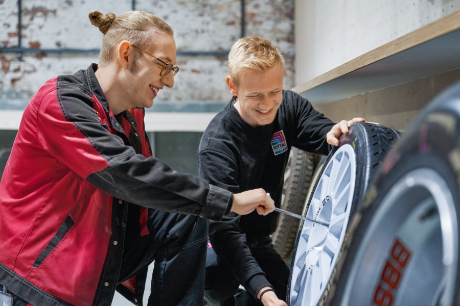 Moritz Walter (left), and Sebastian Hain (right).(© Michael Koch/Digital Fotogroup)